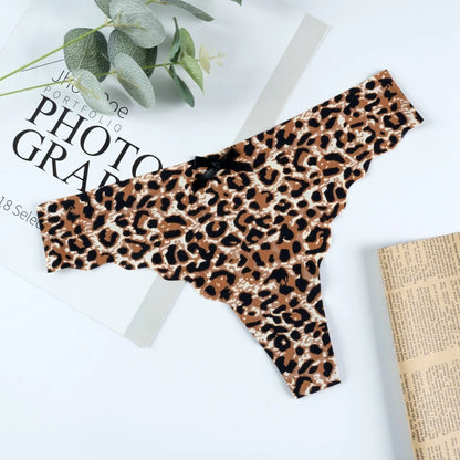 Hot Silk Seamless Thong – Low Rise