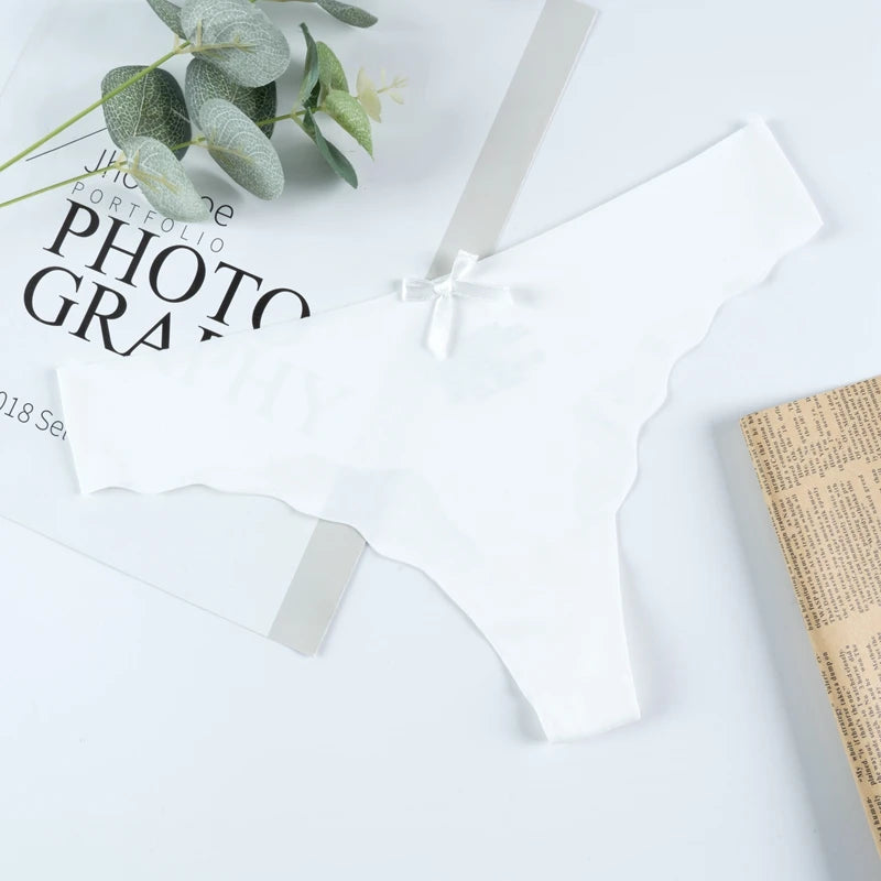 Hot Silk Seamless Thong – Low Rise