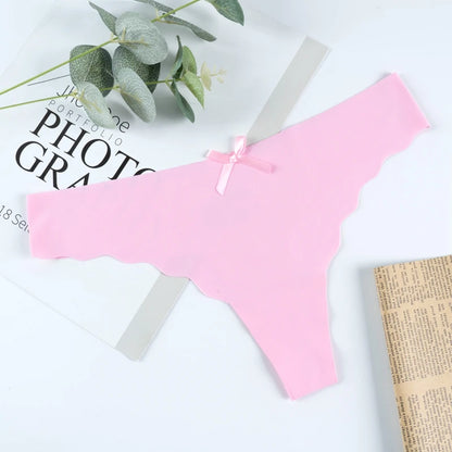 Hot Silk Seamless Thong – Low Rise