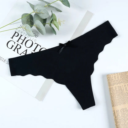 Hot Silk Seamless Thong – Low Rise