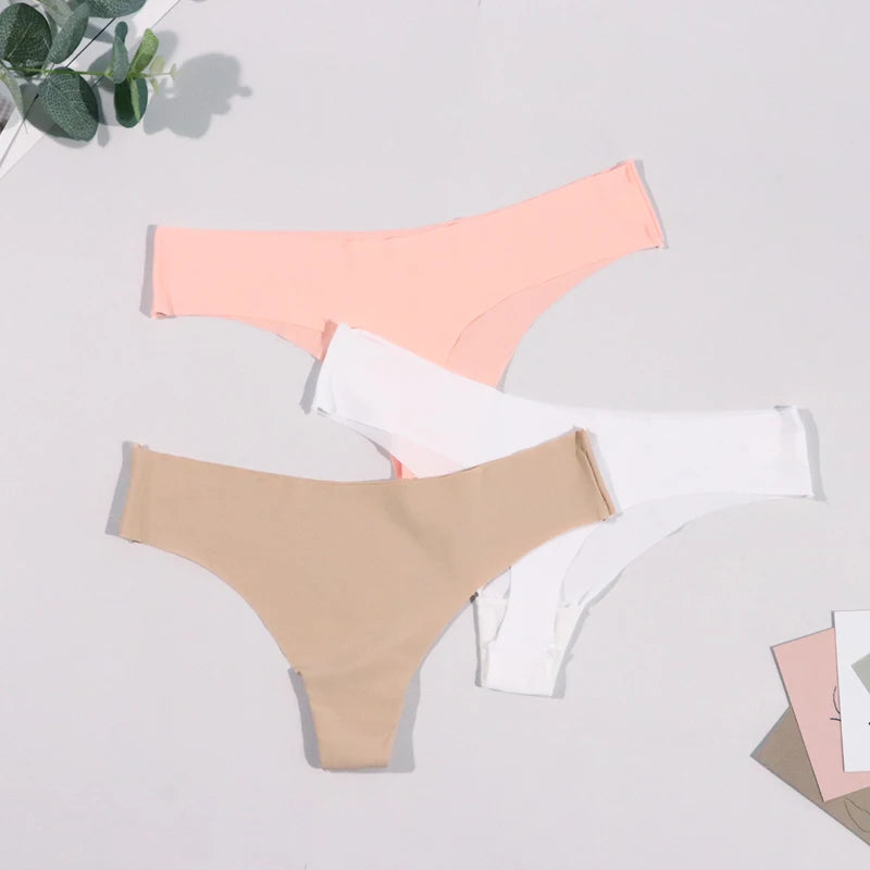 Hot Silk Seamless Thong – Low Rise